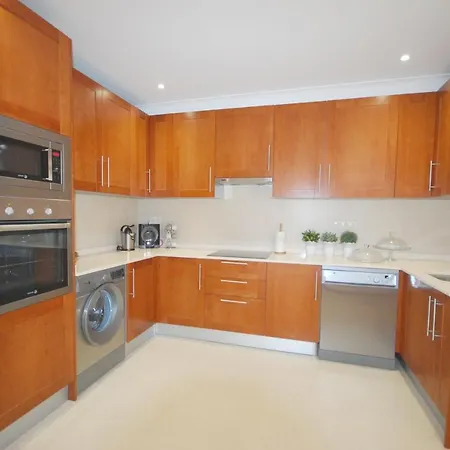 ヴィラ Charming 3-bed With Pool In Olhos De Agua オーリョス・デ・アーグァ